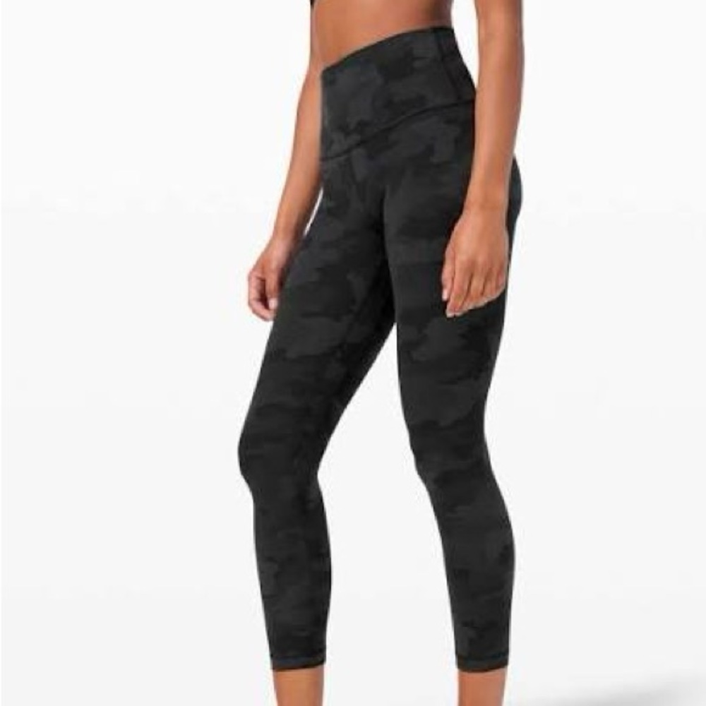Lululemon Black Camo Align 25” Leggings